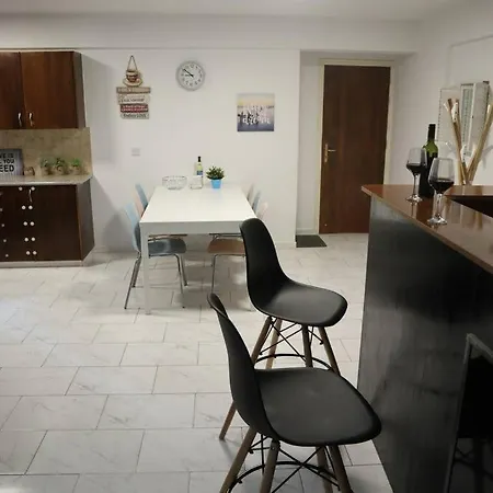 Miriam's Apartament *